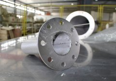 袋式过滤器外壳出现腐蚀是因为什么？